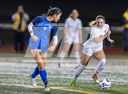 Thumbnail 1 in Richland @ Tahoma (WIAA 4A State Playoffs) photogallery.