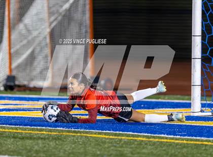 Thumbnail 2 in Richland @ Tahoma (WIAA 4A State Playoffs) photogallery.