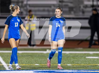 Thumbnail 2 in Richland @ Tahoma (WIAA 4A State Playoffs) photogallery.