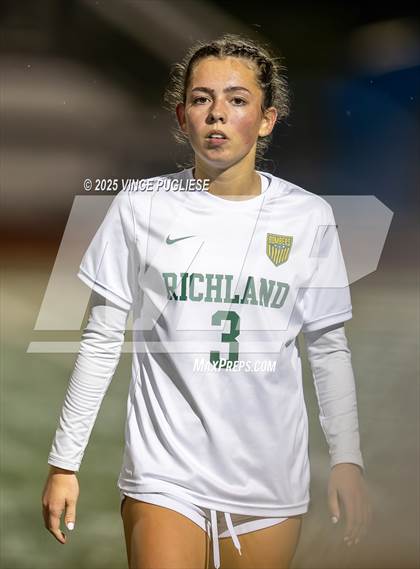Thumbnail 2 in Richland @ Tahoma (WIAA 4A State Playoffs) photogallery.