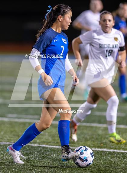 Thumbnail 3 in Richland @ Tahoma (WIAA 4A State Playoffs) photogallery.