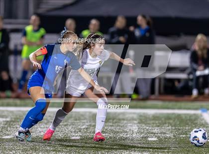 Thumbnail 2 in Richland @ Tahoma (WIAA 4A State Playoffs) photogallery.