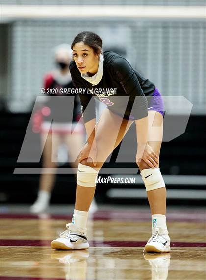 Thumbnail 3 in Lovejoy vs. Fulshear (UIL 5A State Final)  photogallery.