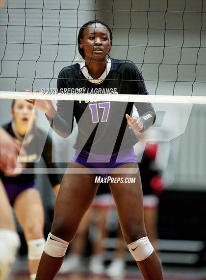 Thumbnail 3 in Lovejoy vs. Fulshear (UIL 5A State Final)  photogallery.
