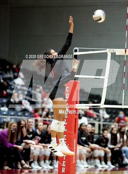 Thumbnail 2 in Lovejoy vs. Fulshear (UIL 5A State Final)  photogallery.