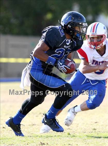 Thumbnail 2 in Faith Baptist @ Windward (CIF SS D1 8-Man Playoffs) photogallery.