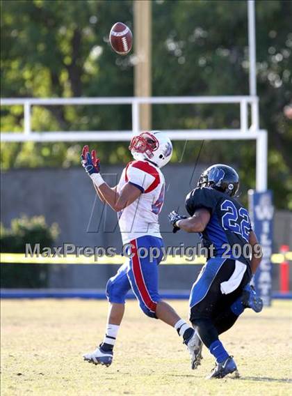 Thumbnail 2 in Faith Baptist @ Windward (CIF SS D1 8-Man Playoffs) photogallery.