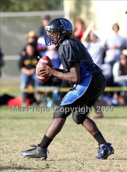 Thumbnail 1 in Faith Baptist @ Windward (CIF SS D1 8-Man Playoffs) photogallery.