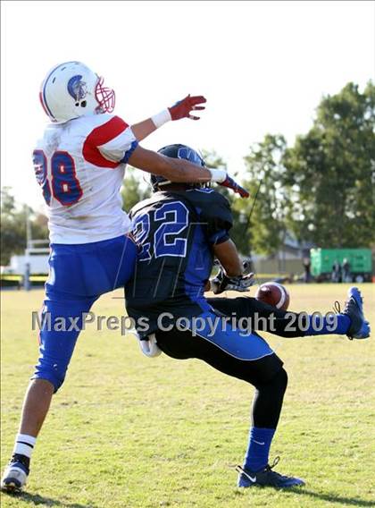 Thumbnail 3 in Faith Baptist @ Windward (CIF SS D1 8-Man Playoffs) photogallery.