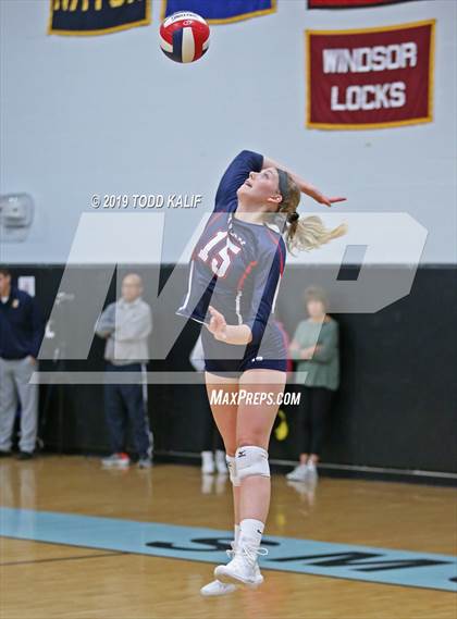 Thumbnail 1 in Avon vs. RHAM (CIAC Class L Semifinal) photogallery.