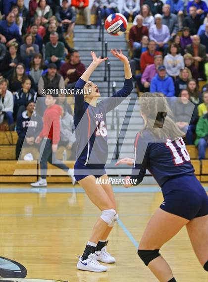 Thumbnail 1 in Avon vs. RHAM (CIAC Class L Semifinal) photogallery.