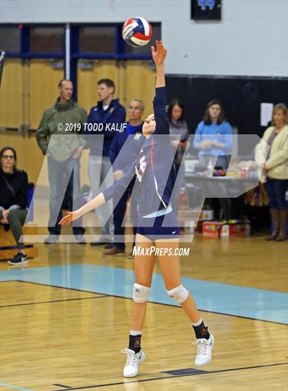 Thumbnail 1 in Avon vs. RHAM (CIAC Class L Semifinal) photogallery.