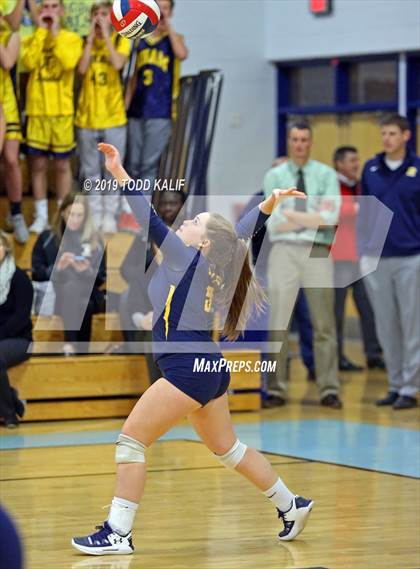 Thumbnail 2 in Avon vs. RHAM (CIAC Class L Semifinal) photogallery.