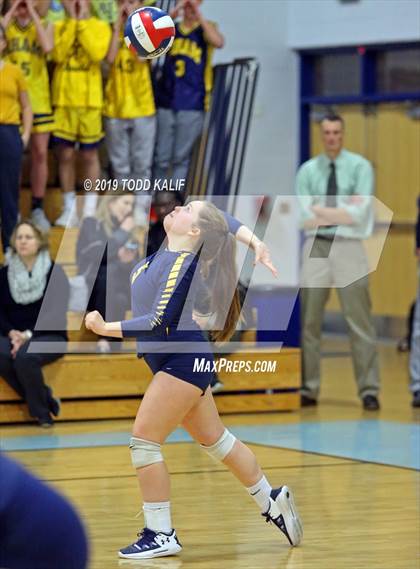 Thumbnail 1 in Avon vs. RHAM (CIAC Class L Semifinal) photogallery.
