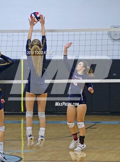 Thumbnail 2 in Avon vs. RHAM (CIAC Class L Semifinal) photogallery.
