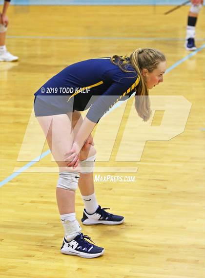 Thumbnail 2 in Avon vs. RHAM (CIAC Class L Semifinal) photogallery.