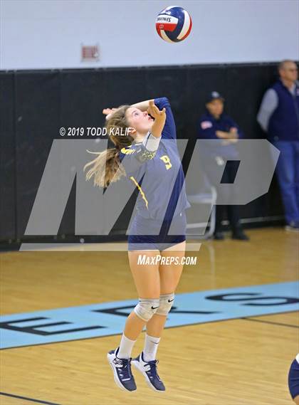 Thumbnail 3 in Avon vs. RHAM (CIAC Class L Semifinal) photogallery.