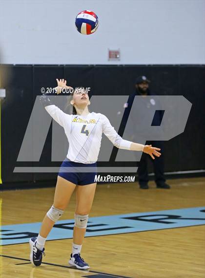 Thumbnail 1 in Avon vs. RHAM (CIAC Class L Semifinal) photogallery.
