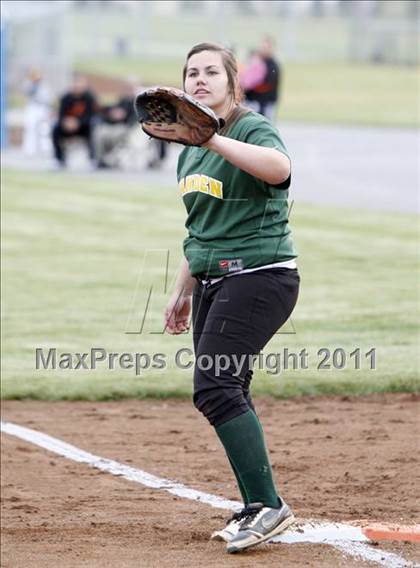 Thumbnail 3 in Dixon @ Vanden photogallery.