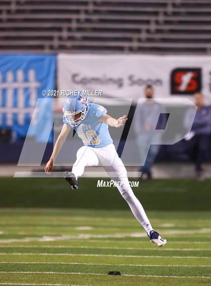 Thumbnail 2 in White Hall vs. Pulaski Academy (AAA 5A Final) photogallery.