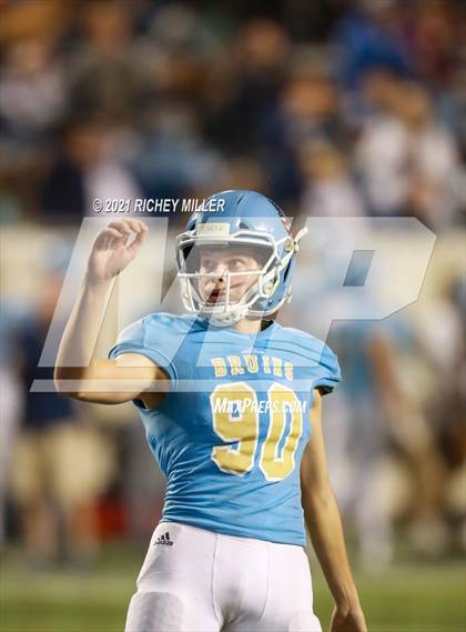 Thumbnail 1 in White Hall vs. Pulaski Academy (AAA 5A Final) photogallery.