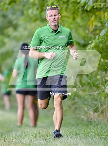 Thumbnail 3 in Delaware County Meet photogallery.