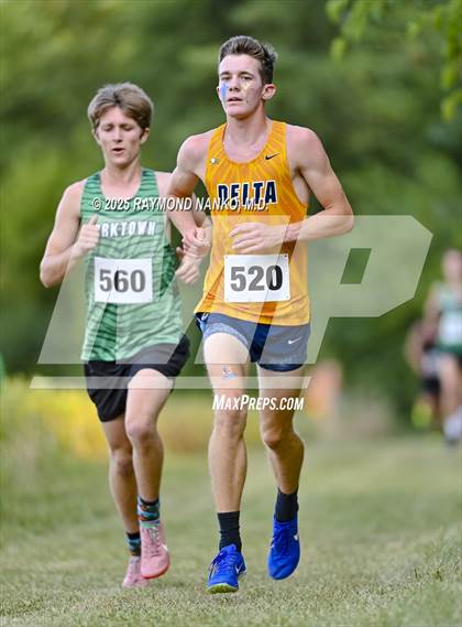 Thumbnail 3 in Delaware County Meet photogallery.