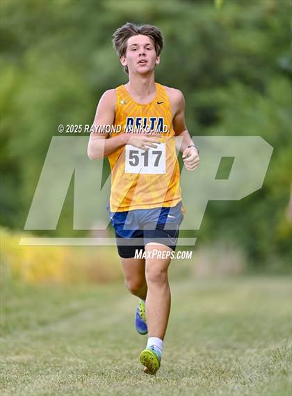 Thumbnail 1 in Delaware County Meet photogallery.