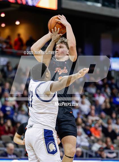 Thumbnail 3 in Ryle @ Lloyd Memorial photogallery.