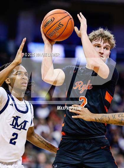 Thumbnail 2 in Ryle @ Lloyd Memorial photogallery.