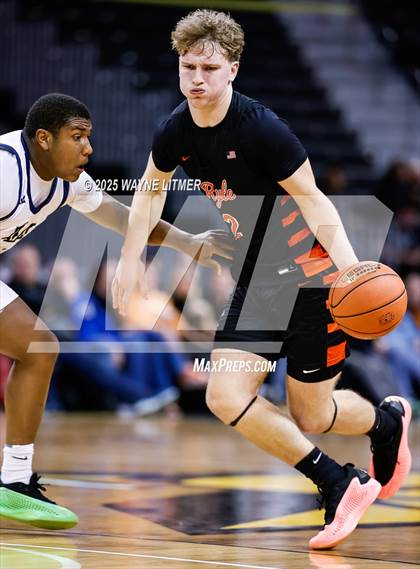 Thumbnail 3 in Ryle @ Lloyd Memorial photogallery.