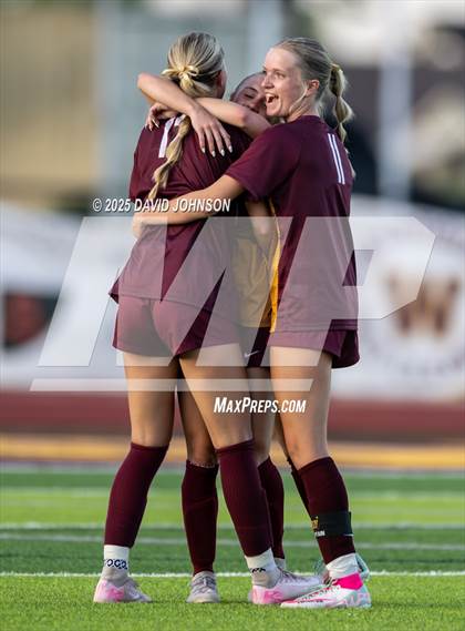 Thumbnail 1 in Mead @ Windsor (CHSAA 4A Quarterfinals) photogallery.