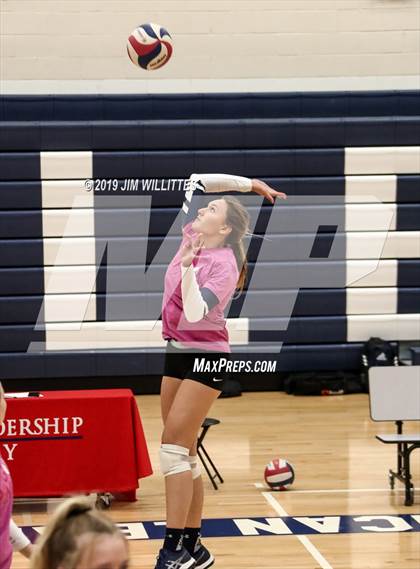 Thumbnail 3 in Coronado @ American Leadership Academy - Gilbert North photogallery.