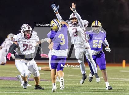 Thumbnail 2 in East Hampton vs Islip (Section 11 Division 3 Football Quarterfinal) photogallery.