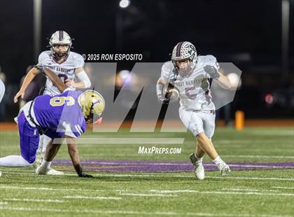 Thumbnail 2 in East Hampton vs Islip (Section 11 Division 3 Football Quarterfinal) photogallery.