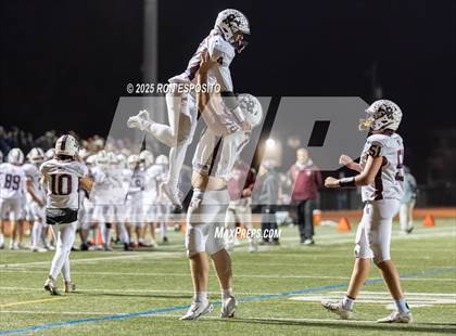 Thumbnail 3 in East Hampton vs Islip (Section 11 Division 3 Football Quarterfinal) photogallery.