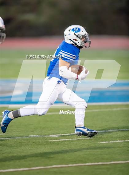 Thumbnail 2 in Grossmont @ Rancho Bernardo photogallery.
