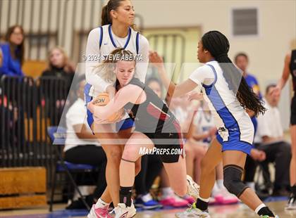 Thumbnail 2 in Grandview @ Chatfield (CHSAA 6A First Round) photogallery.