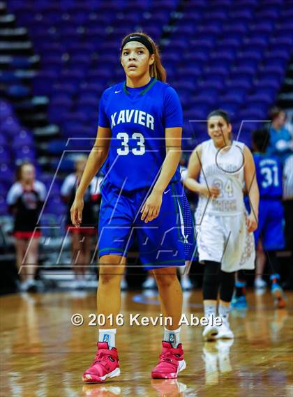 Thumbnail 3 in Xavier College Prep vs Boulder Creek (Hoopin' it Up at the Arena) photogallery.