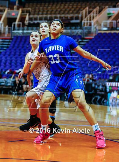 Thumbnail 3 in Xavier College Prep vs Boulder Creek (Hoopin' it Up at the Arena) photogallery.