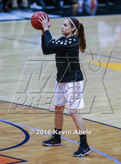 Thumbnail 2 in Xavier College Prep vs Boulder Creek (Hoopin' it Up at the Arena) photogallery.
