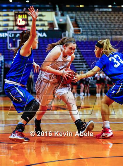 Thumbnail 2 in Xavier College Prep vs Boulder Creek (Hoopin' it Up at the Arena) photogallery.
