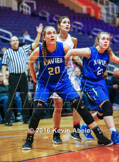 Thumbnail 2 in Xavier College Prep vs Boulder Creek (Hoopin' it Up at the Arena) photogallery.