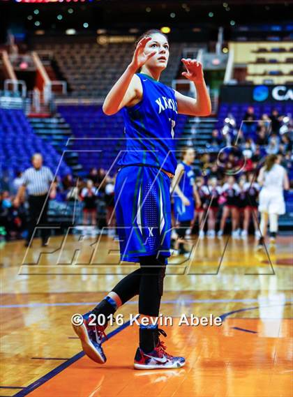 Thumbnail 3 in Xavier College Prep vs Boulder Creek (Hoopin' it Up at the Arena) photogallery.