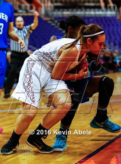 Thumbnail 2 in Xavier College Prep vs Boulder Creek (Hoopin' it Up at the Arena) photogallery.