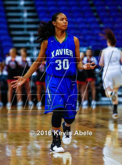 Thumbnail 3 in Xavier College Prep vs Boulder Creek (Hoopin' it Up at the Arena) photogallery.