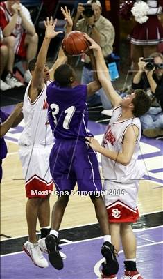Thumbnail 3 in St. Augustine vs. Santa Cruz (State D3 Final)#2 photogallery.