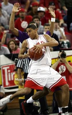 Thumbnail 3 in St. Augustine vs. Santa Cruz (State D3 Final)#2 photogallery.