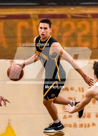 Thumbnail 1 in St. Augustine vs. Torrey Pines (Torrey Pines Holiday Classic) photogallery.