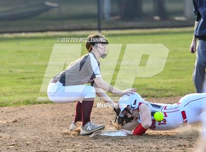 Thumbnail 1 in Atkins vs Perryville photogallery.